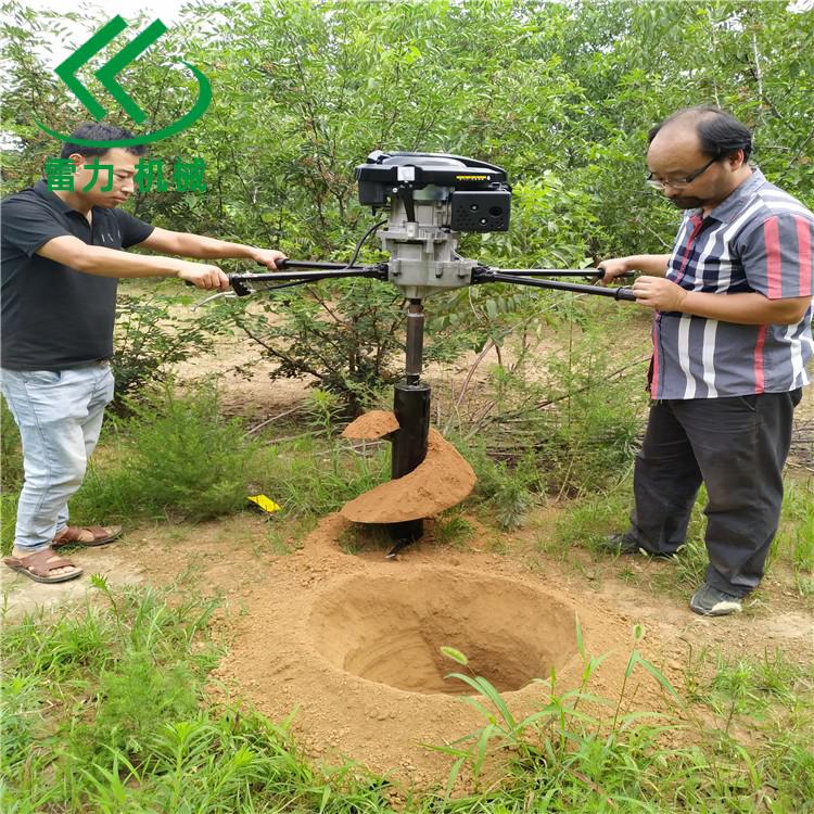 手提式挖坑機(jī)改變作業(yè)方式